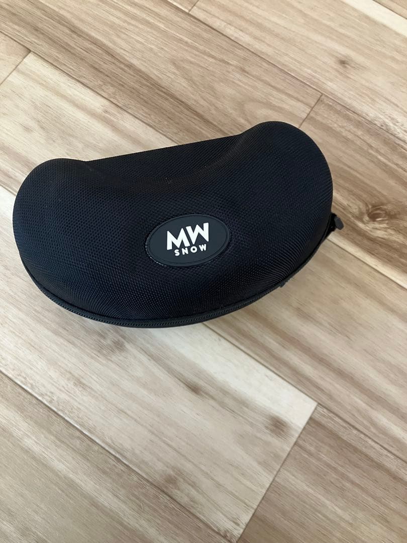 MESSY WEEKEND スキー　スノーボード　ゴーグル　XE2