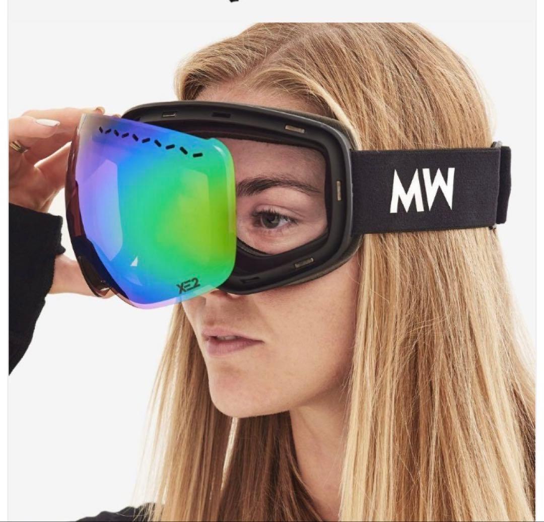 MESSY WEEKEND スキー　スノーボード　ゴーグル　XE2