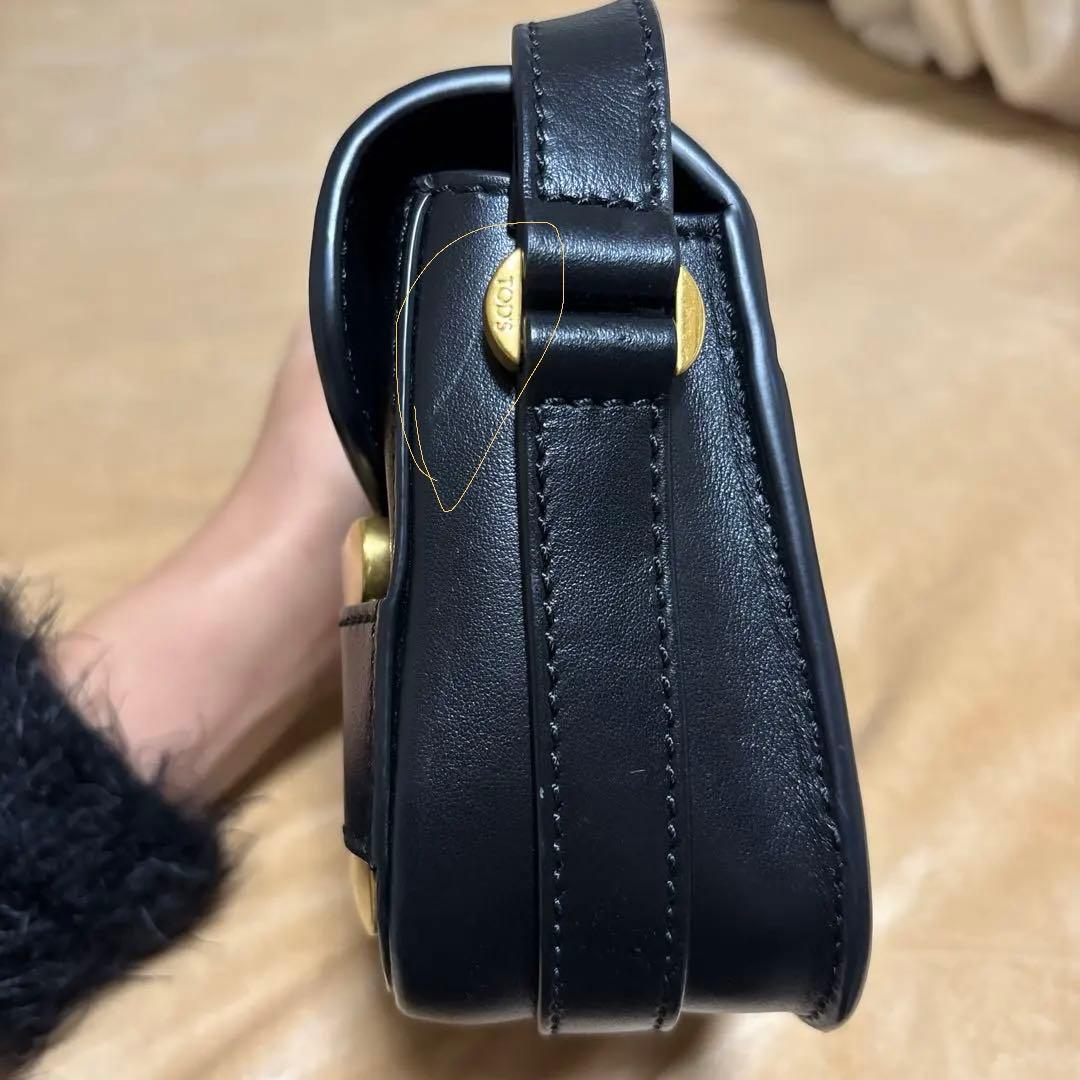 美品【Tod’s】トッズ ケイト レザー クロスボディ ショルダーバッグ ミニ