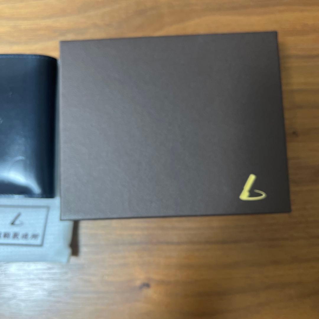 <be-chin>土屋鞄 コードバン 二折財布 ネイビー