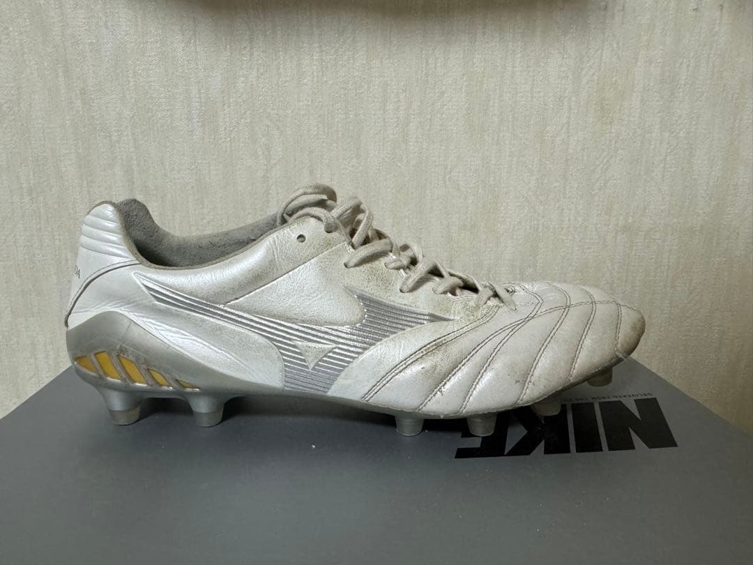 ミズノ モナルシーダネオ