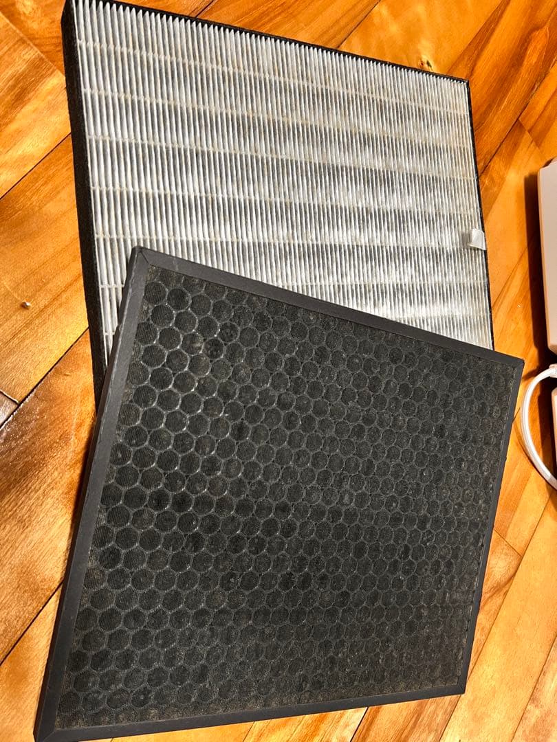 シャープ　除湿機　空気清浄機　プラズマクラスター CV-EF120