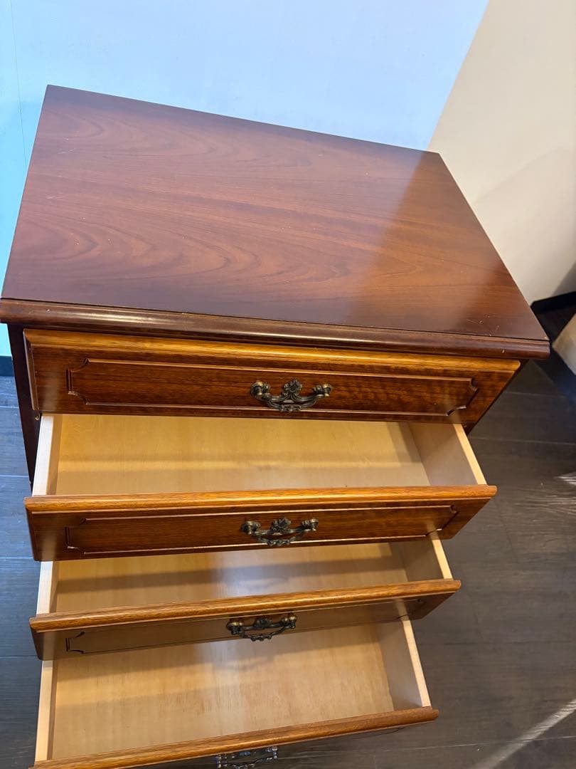 カリモク　karimoku 4段チェスト コロニアル　木製 収納家具 良品