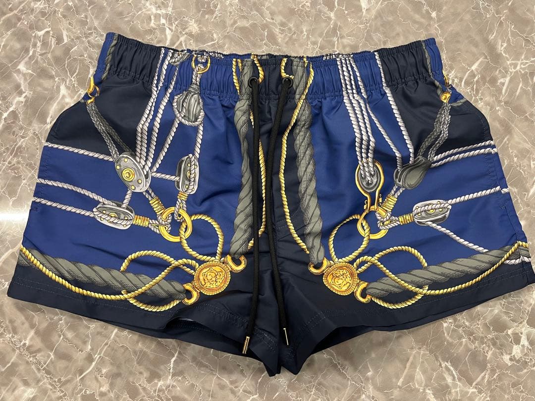 【新品未使用】VERSACE 水着 サイズ3