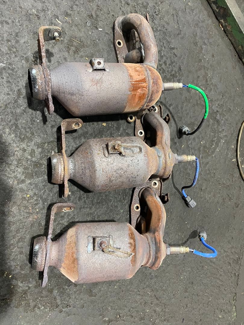 ダイハツ　ef kf触媒