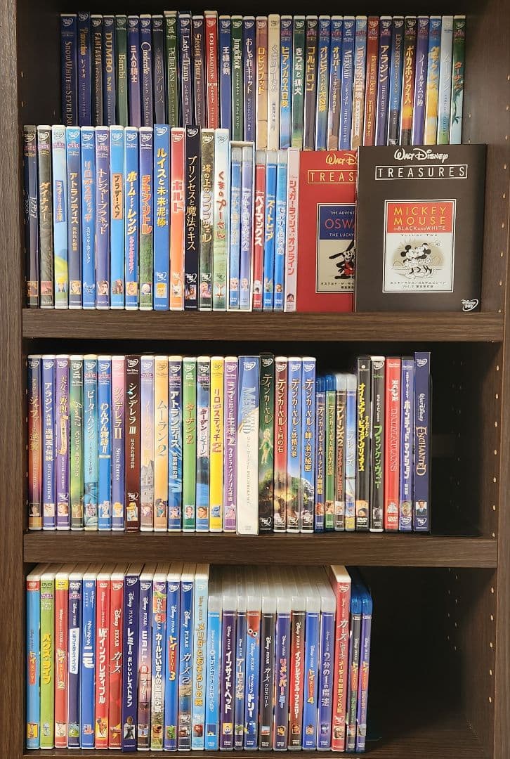 ディズニー&ピクサー　アニメDVD Blu-ray　100枚越　大量まとめ売り