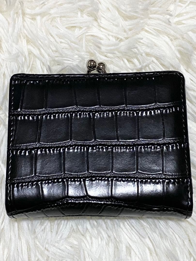 大人気⭐︎VivienneWestwoodヴィヴィアンウエストウッド 二つ折財布