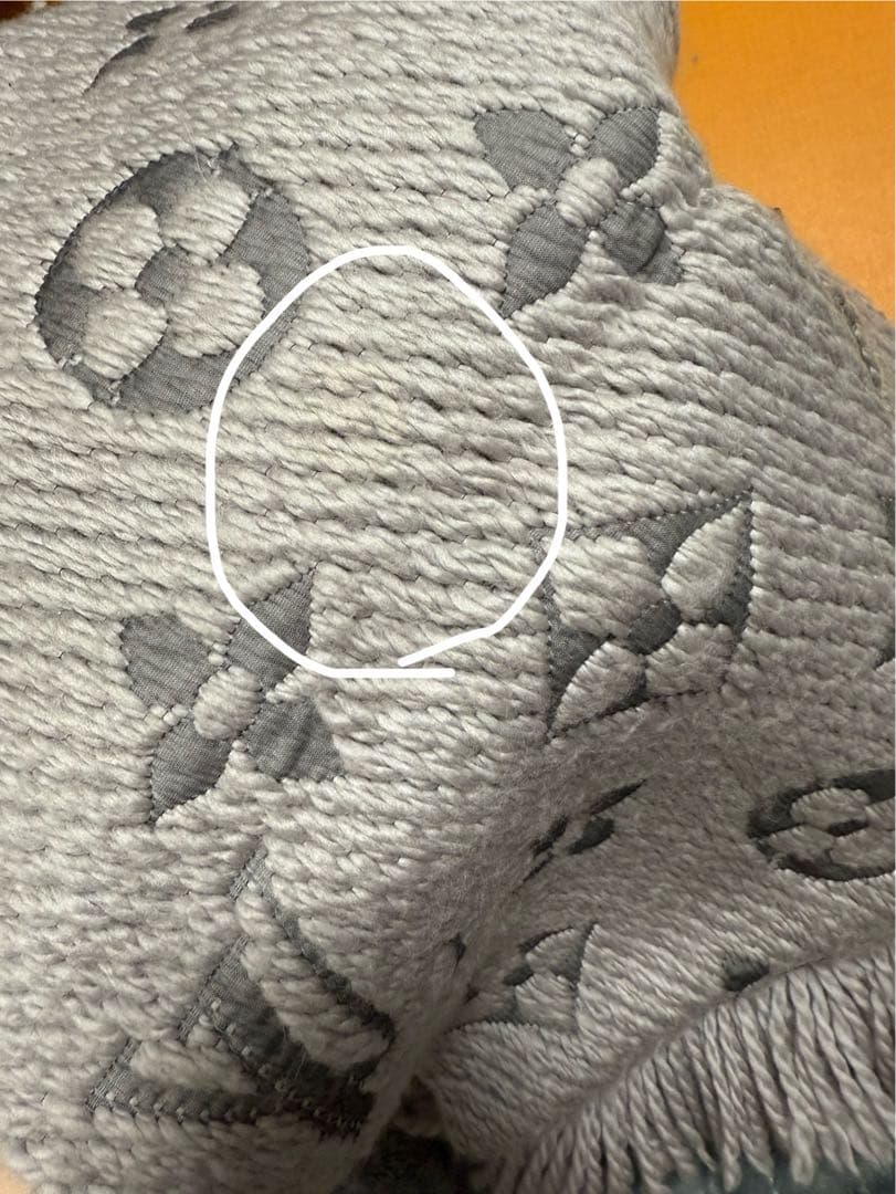 まさや LOUIS VUITTON ロゴマニア・マフラー グレー