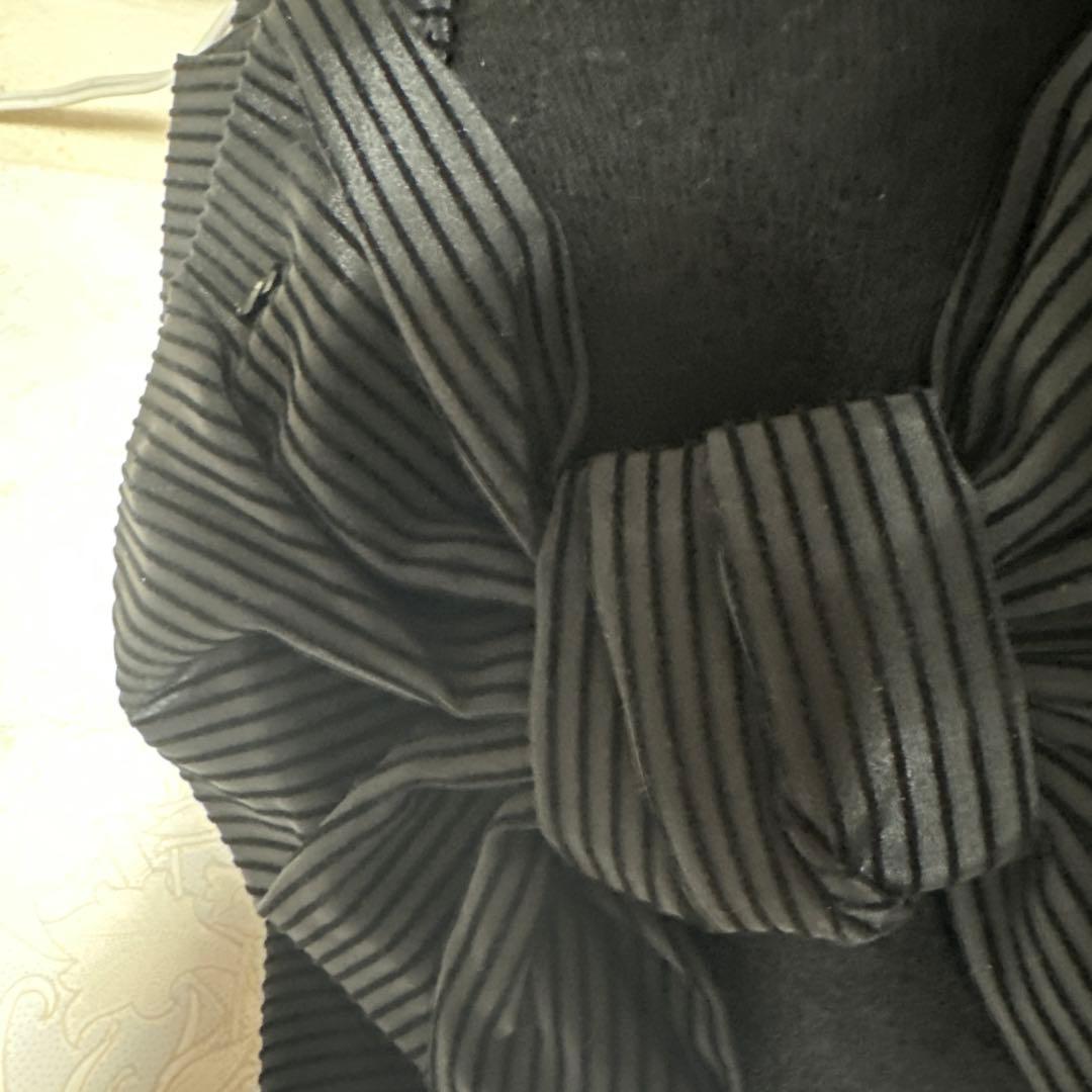 カシラ黒いリボン付きベレー帽