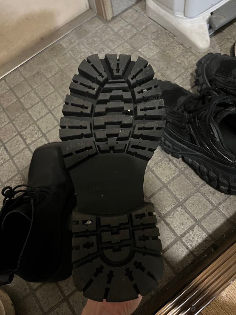 【即日発送可能】ブラック厚底レースアップブーツ