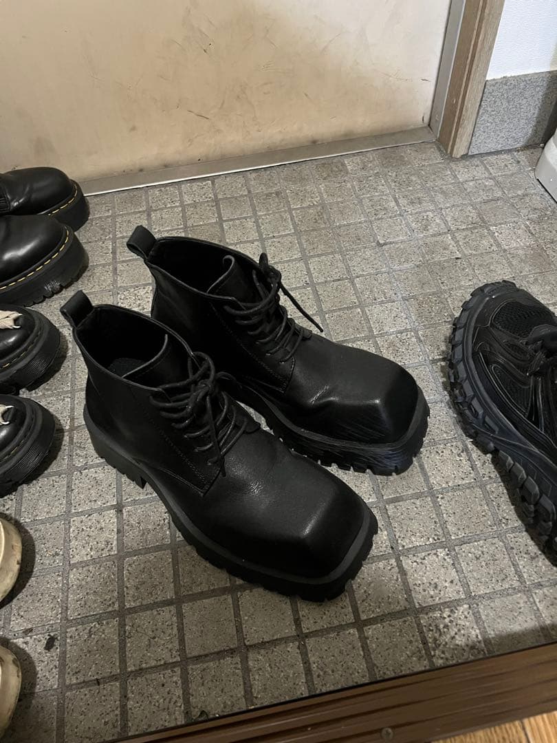 【即日発送可能】ブラック厚底レースアップブーツ