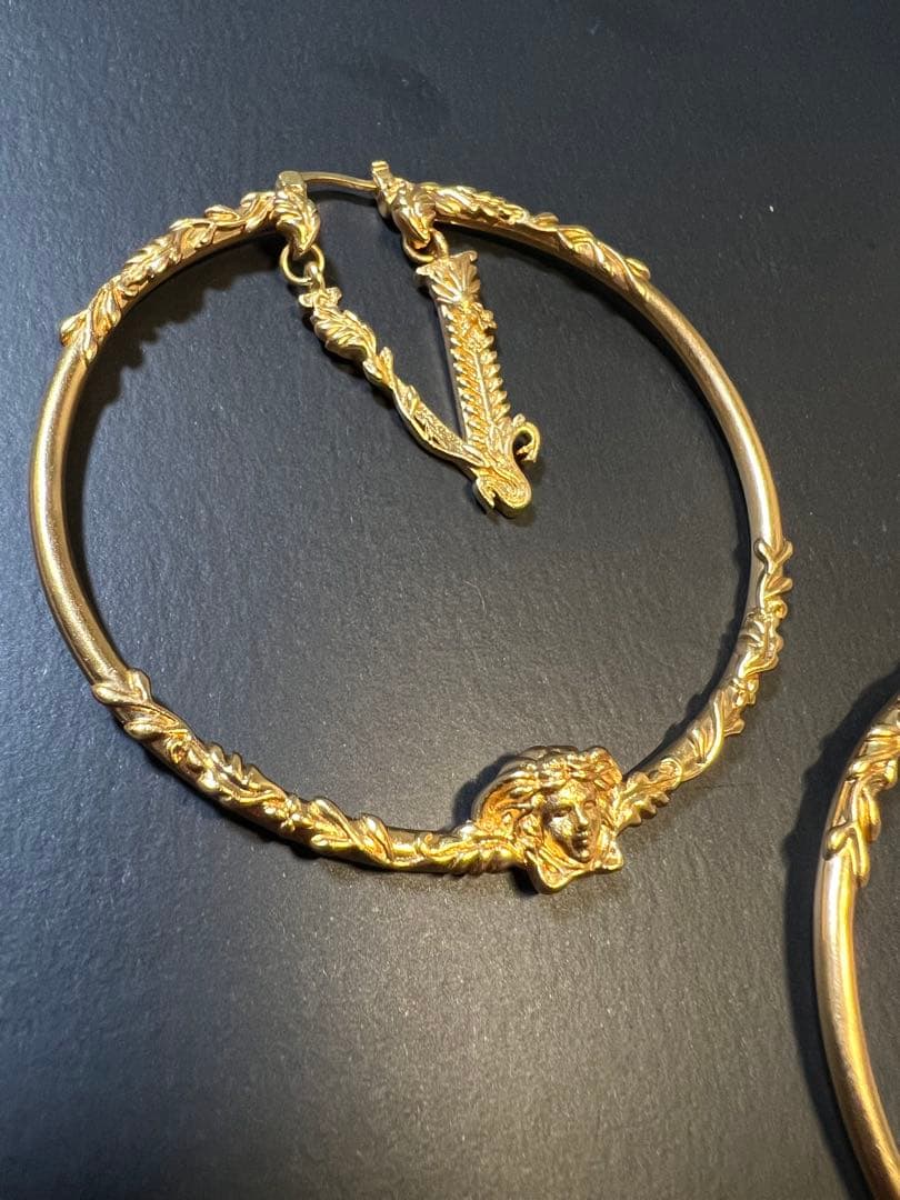 Versace ピアス　リング