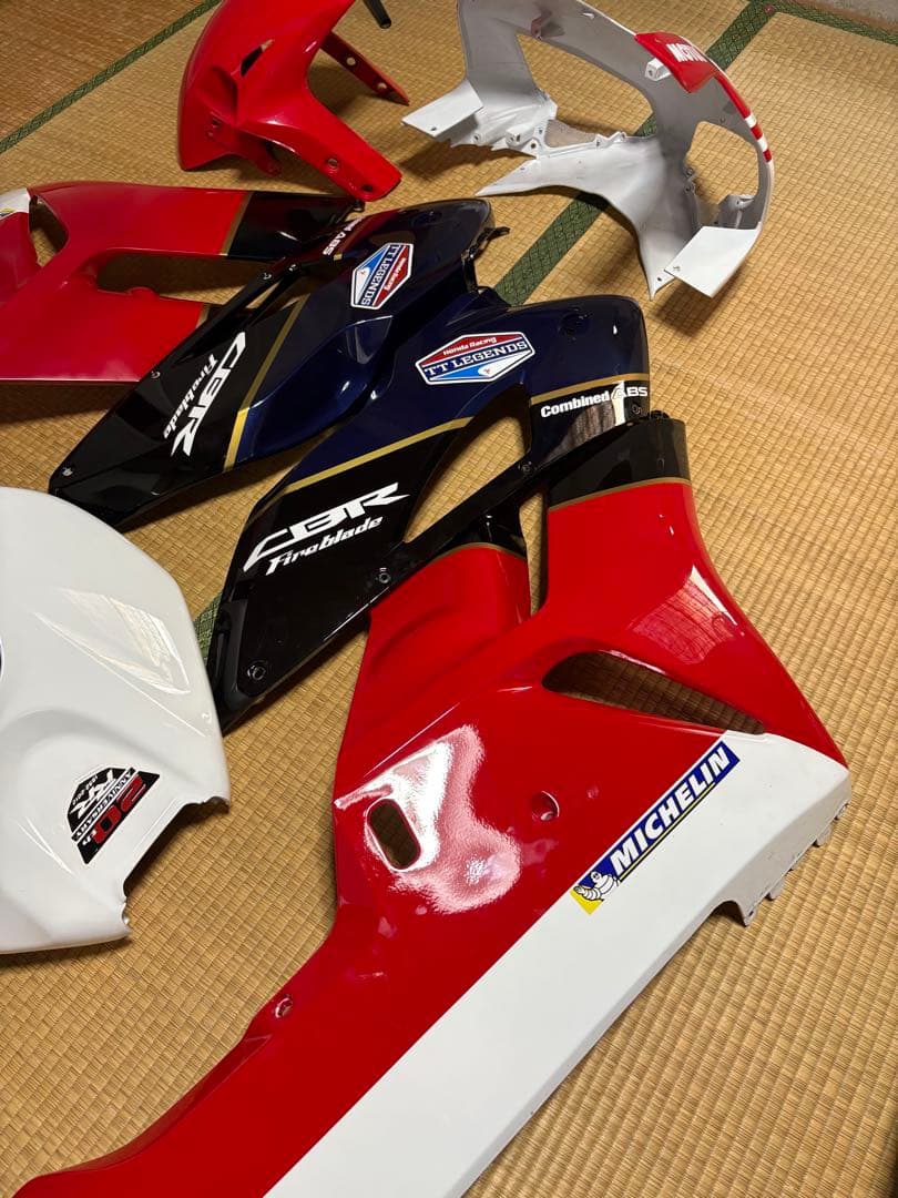 CBR1000RR SC57 前期 カウルセット マン島 カウリングセット