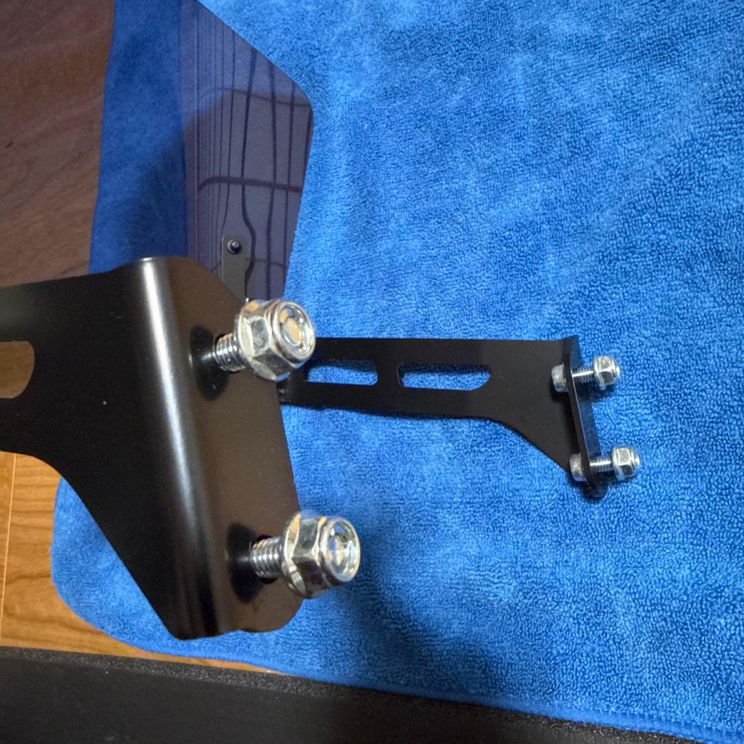 モリワキ　メーターバイザー　カワサキ　Z650RS