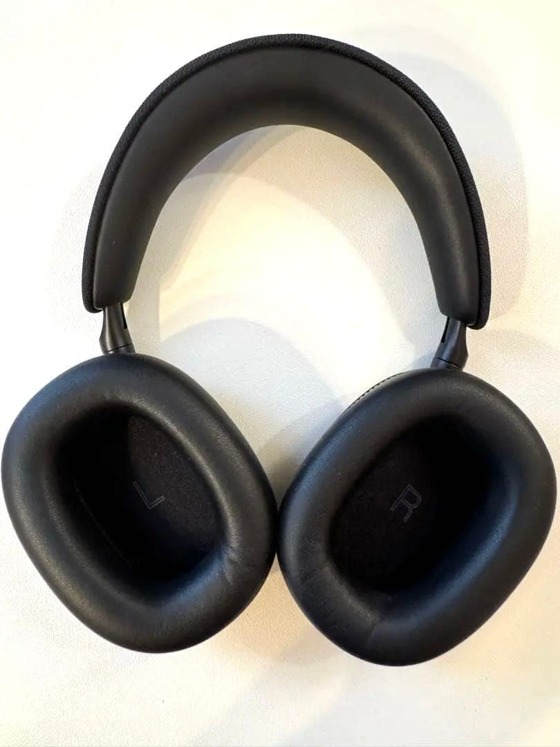 Bowers & Wilkins Px7 S3 ワイヤレスヘッドホン　ブラック