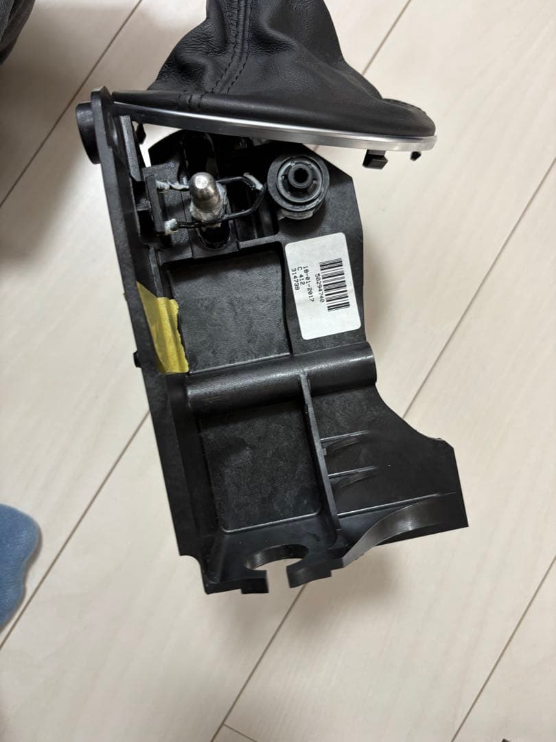 ABARTH 595 コンペティツォーネ MT 純正シフトノブ+ブーツ