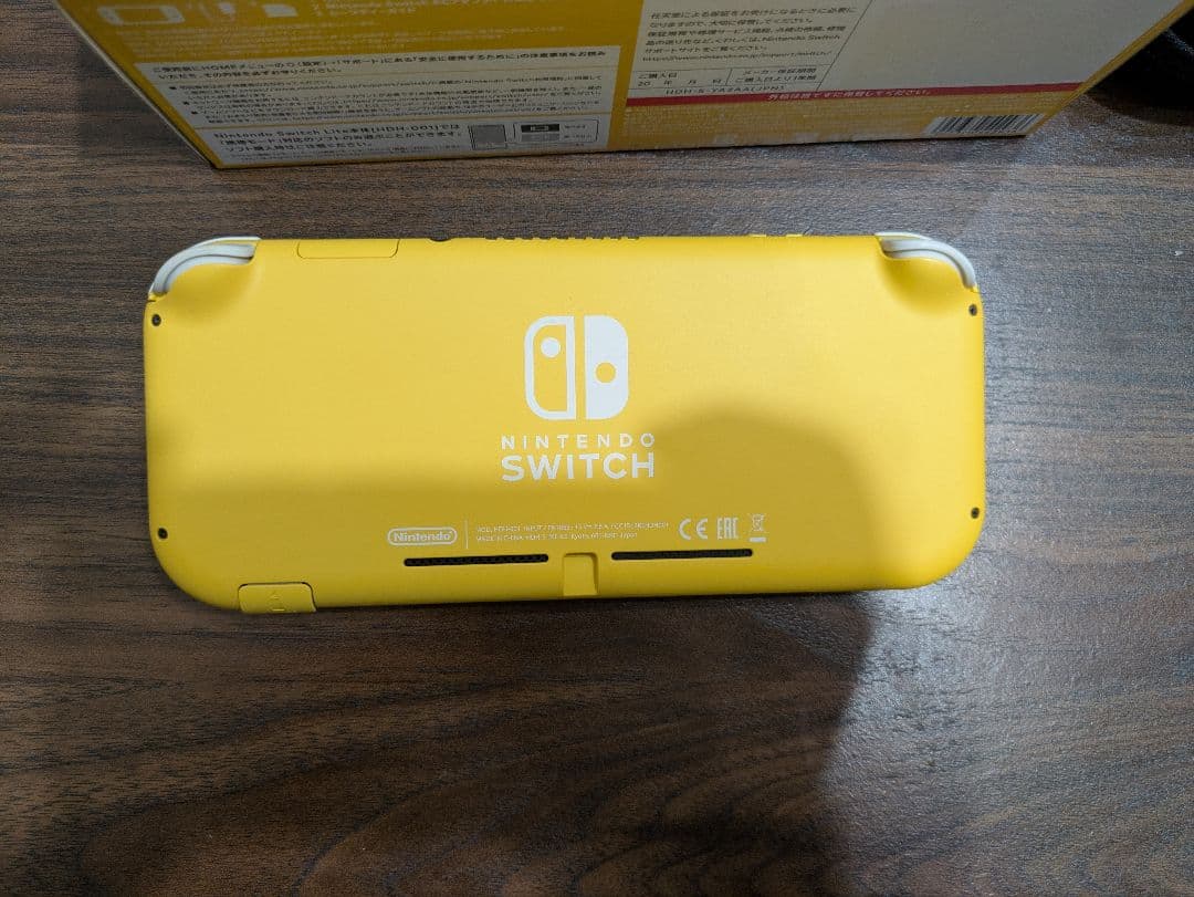 Nintendo Switch Lite イエロー 本体ケースマイクロSD付き