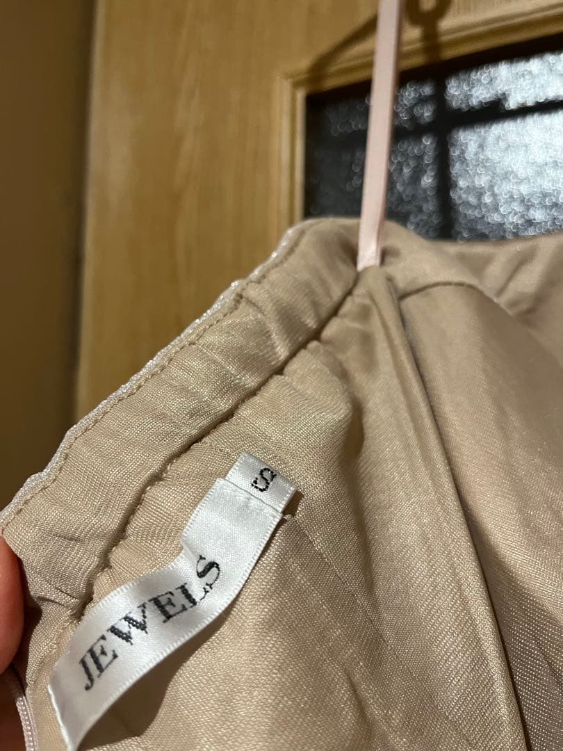 美品ジュエルズドレス
