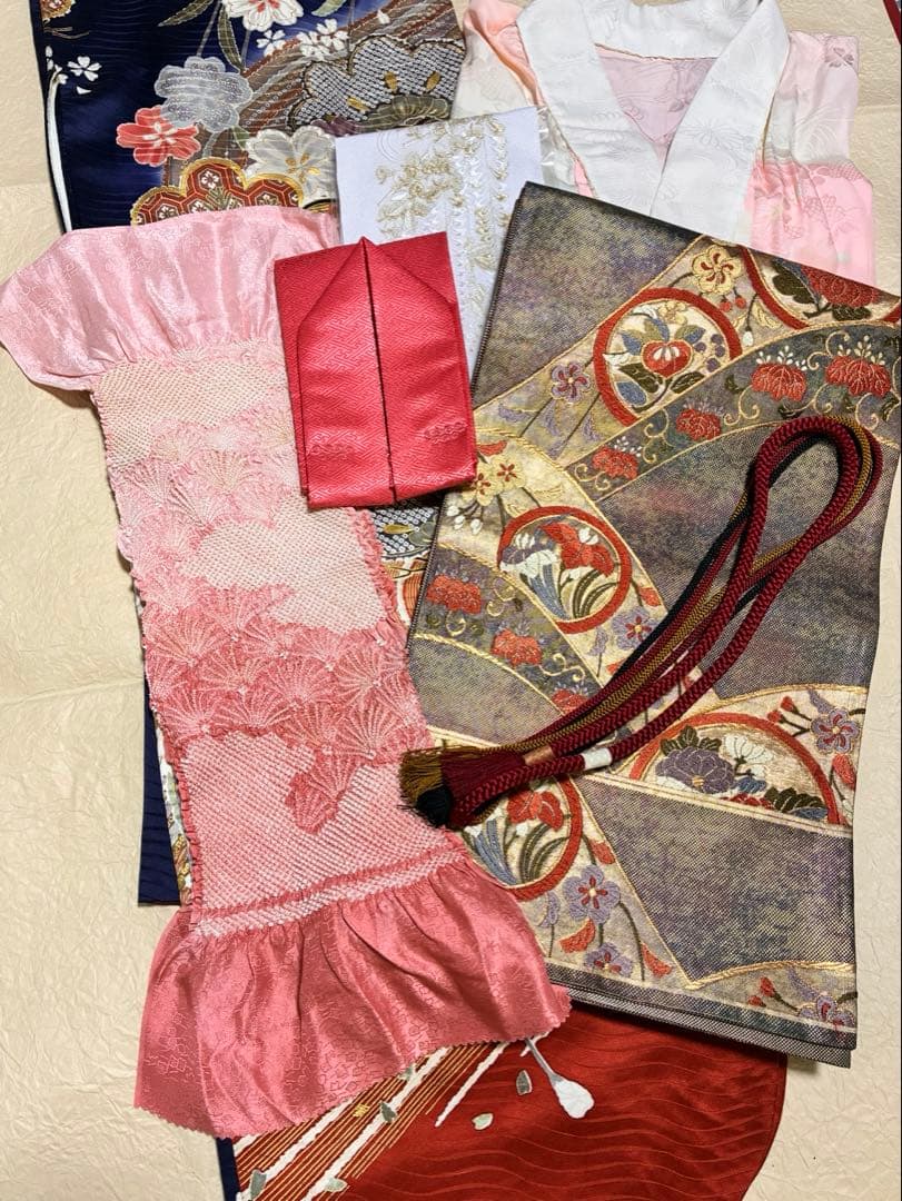 【振袖フルセット】+着付け小物フルセット豪華金彩 四季花文 流水文様 金駒刺繍