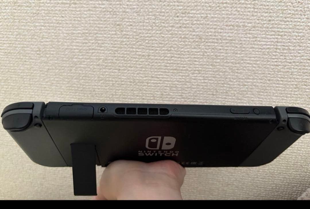 最終値下げ Nintendo Switch 本体 コントローラー付き