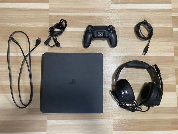 Nintendo Switch SONY PlayStation4 CUH-2200AB01