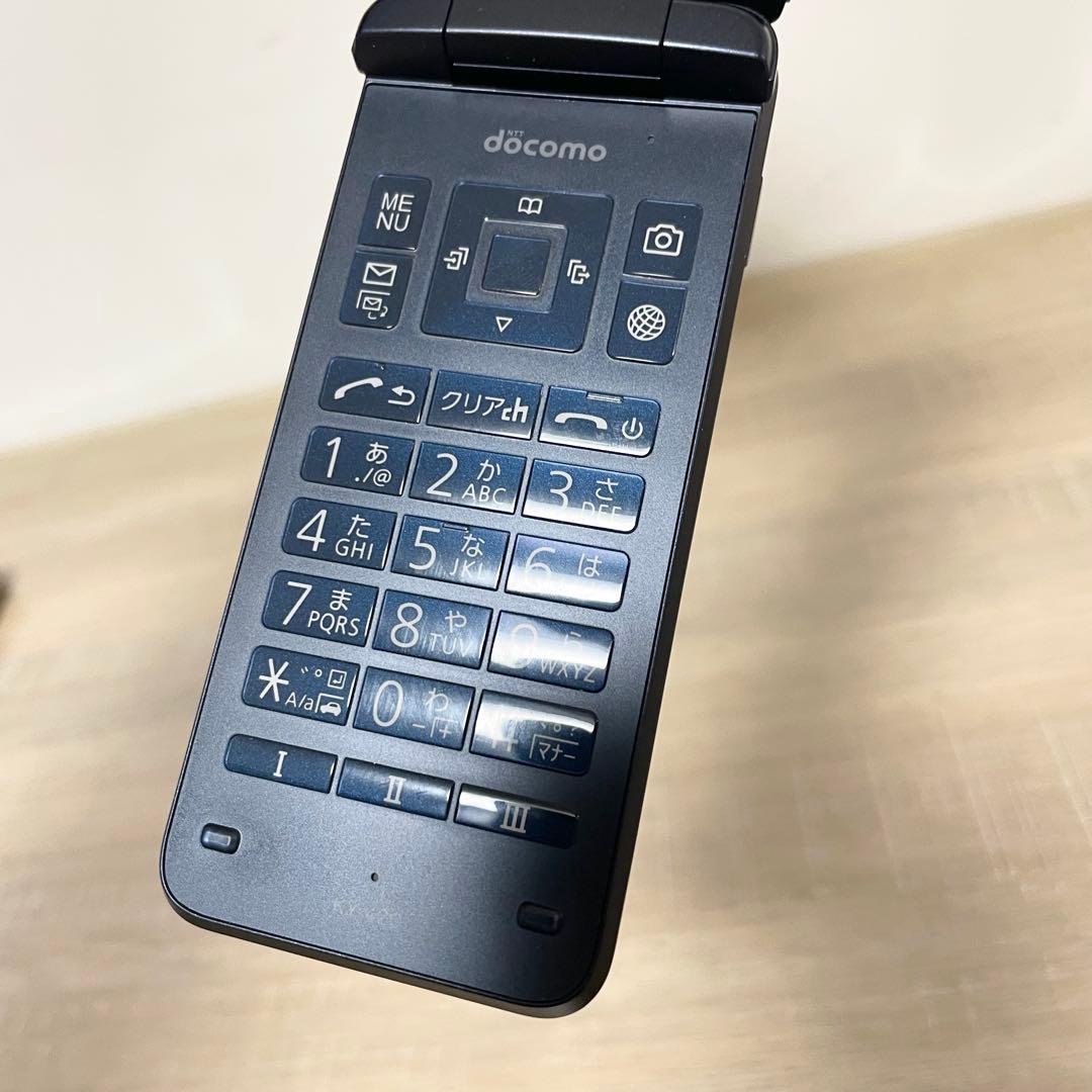 docomo DIGNO KY-42C ブラック 携帯電話 本体 ★充電器付★