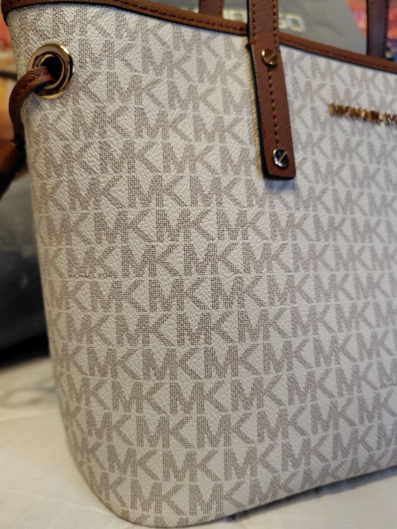 MICHAEL KORSマイケルコースモノグラムトートバッグ/ベージュ系