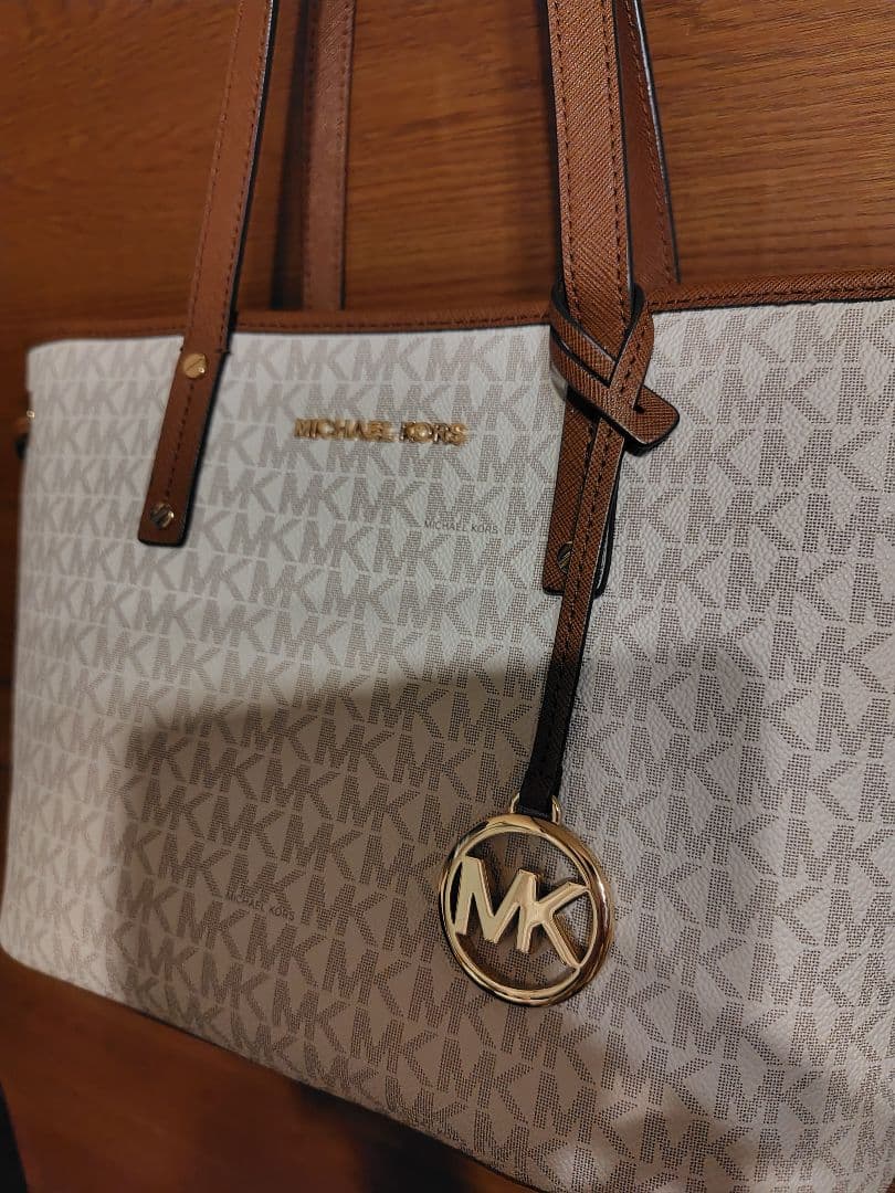 MICHAEL KORSマイケルコースモノグラムトートバッグ/ベージュ系
