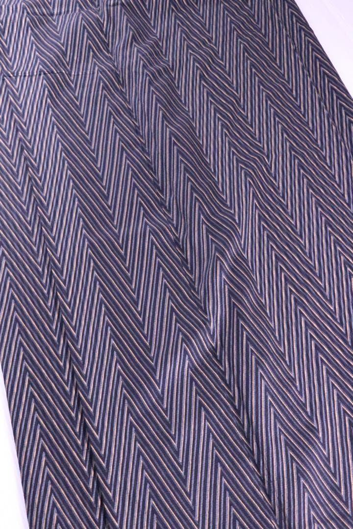 斉藤上太郎　正絹 納戸色 矢羽柄 斉藤上太郎