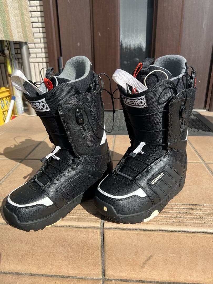 バートン　ブーツ　モト　アジアンフィット