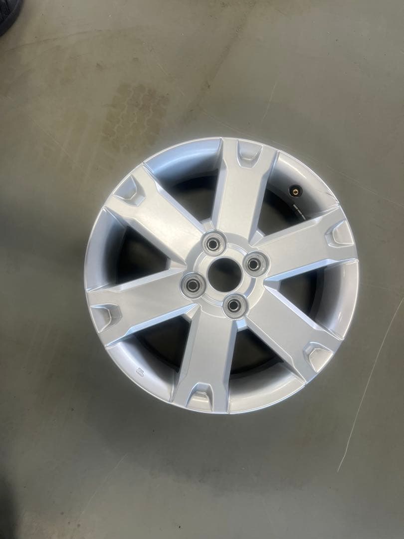 か*ず様 タフト　純正　ホイール　15インチ　新品1本 中古1本　計2本セット