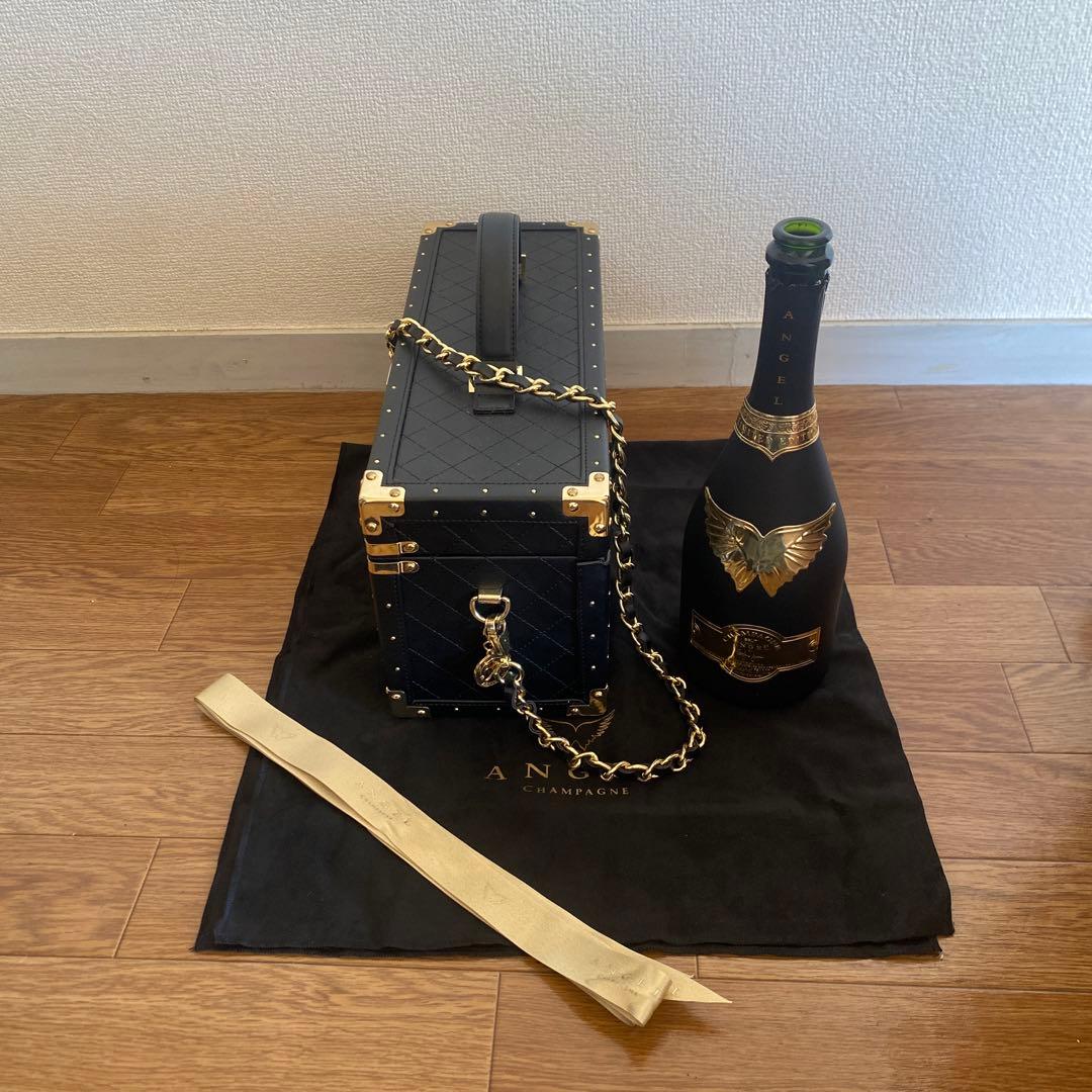 エンジェル シャンパン5th 5周年ケース　空き瓶　5周年限定クロス　リボン付き