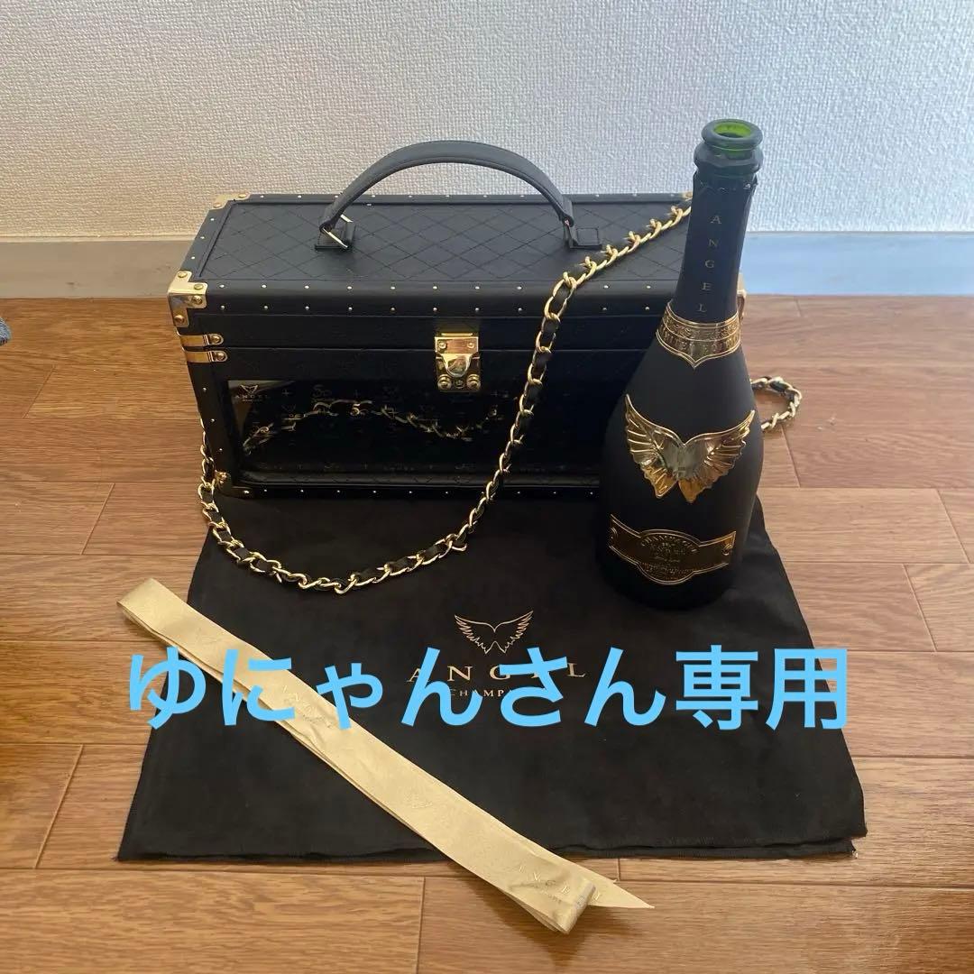 エンジェル シャンパン5th 5周年ケース　空き瓶　5周年限定クロス　リボン付き