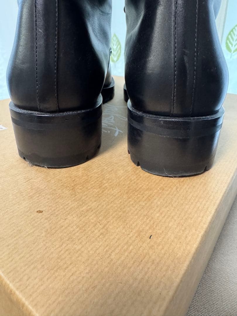 Christian Louboutin ブラックブーツ