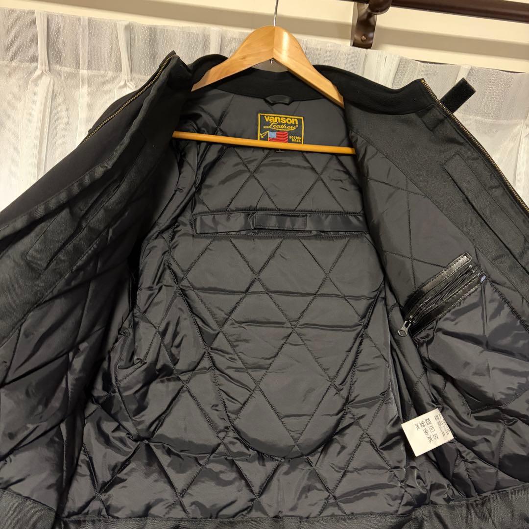VANSON ブラックジャケット