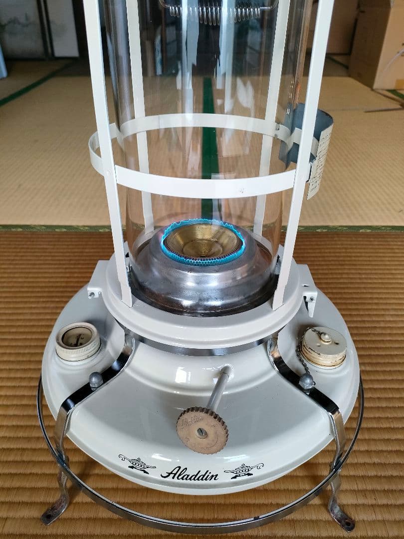 週末値下　アラジン　石油ストーブ　ガラスチムニー　昭和　レトロ
