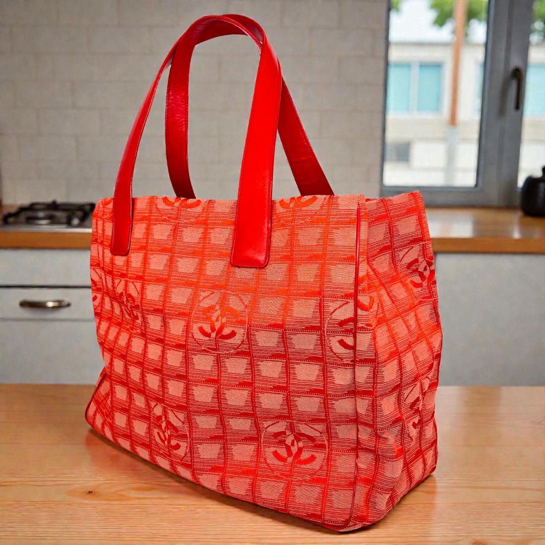 ✨最終値下げ✨CHANEL シャネル ニュートラベルライン トートバック