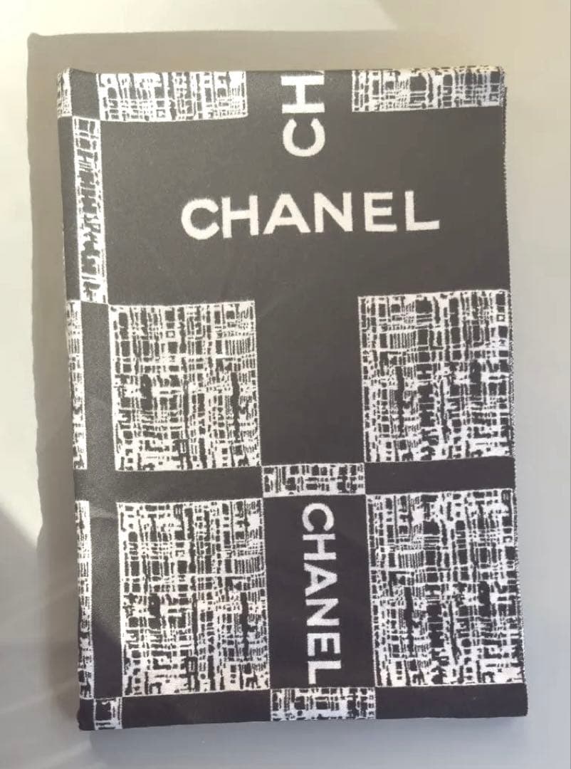 蔦吉　CHANELシャネル 大判ストール ノベルティ カシミヤ混新品