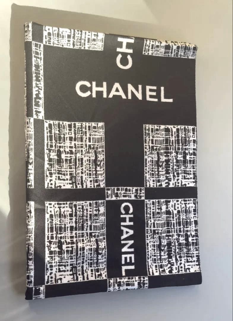 蔦吉　CHANELシャネル 大判ストール ノベルティ カシミヤ混新品