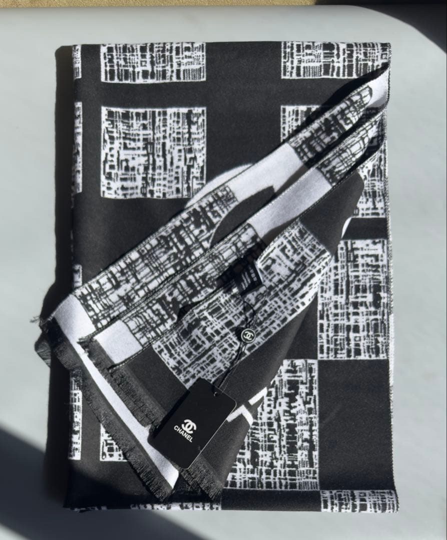 蔦吉　CHANELシャネル 大判ストール ノベルティ カシミヤ混新品