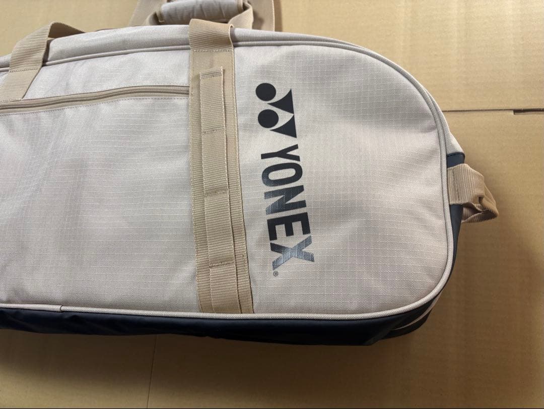 ヨネックス　トーナメントバッグ　2026年1月発売　超美品　BAG2621W