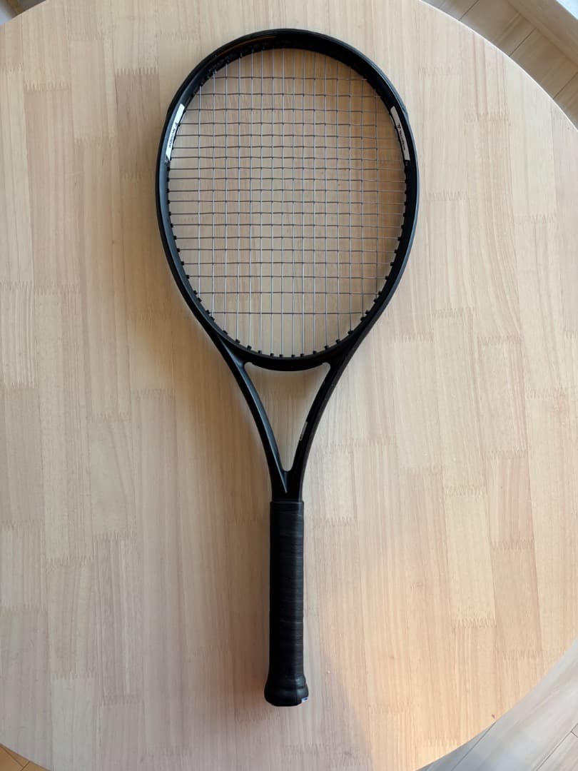 Wilson 100L 硬式テニスラケット ウルトラノアールv4