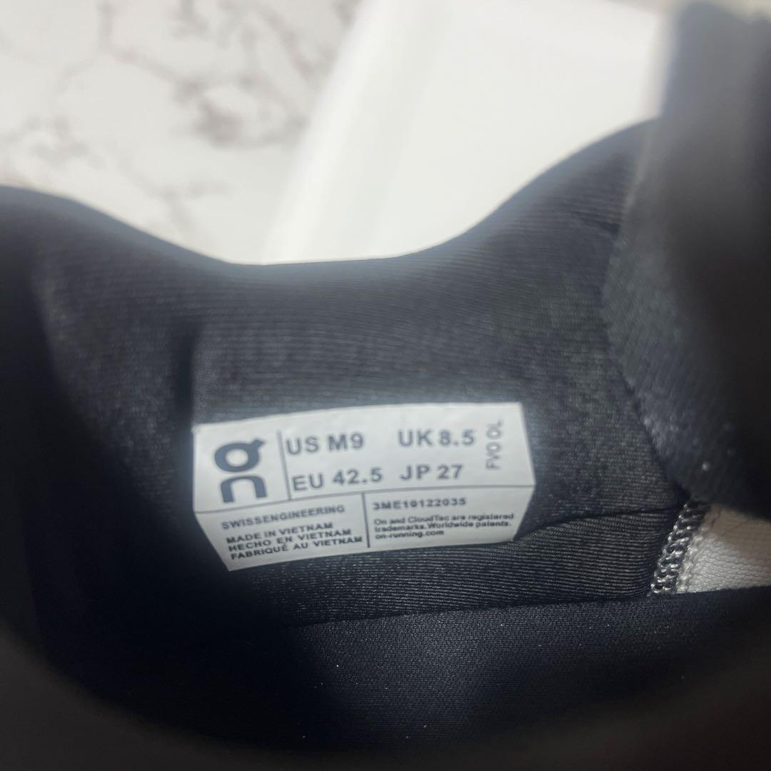 オンクラウドモンスター2 27センチ 美品 ホワイト