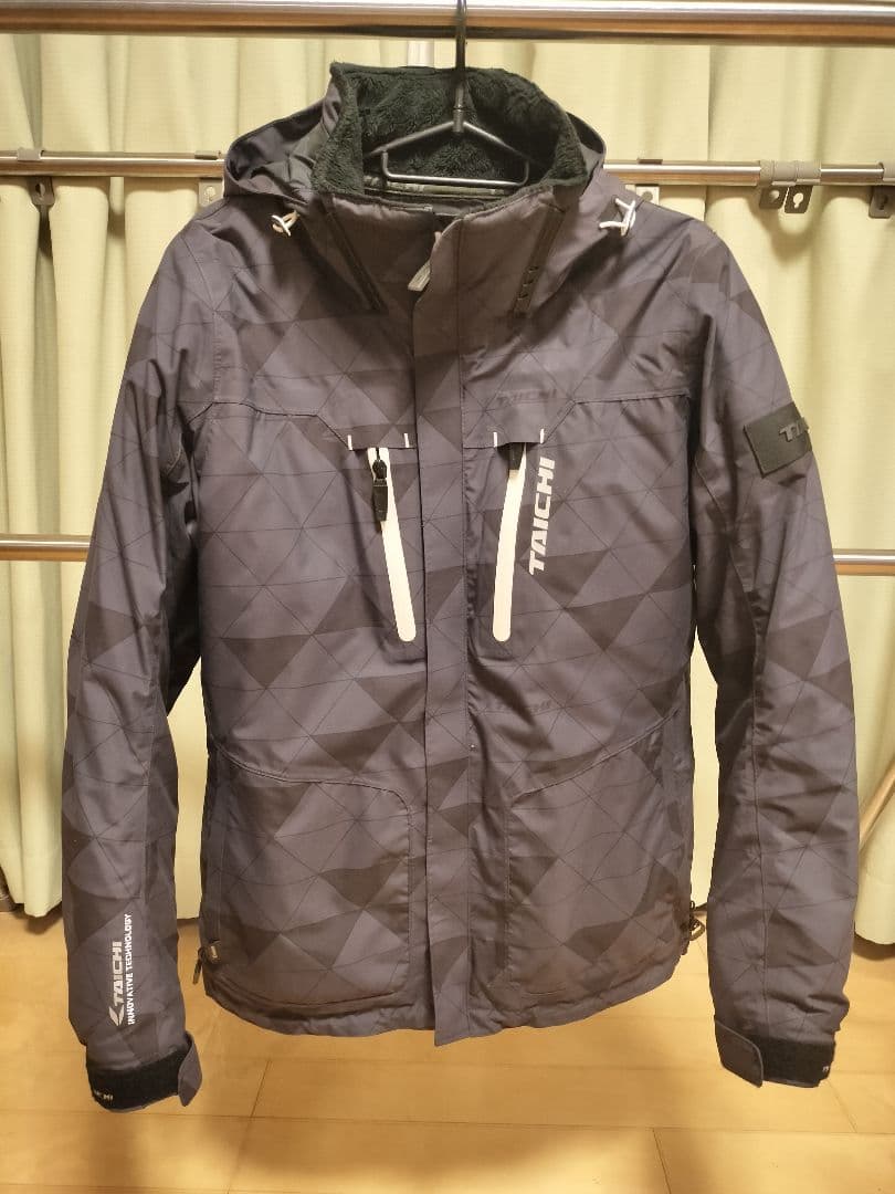 RSタイチ RSJ723 ウインタージャケット Mサイズ TAICHI　バイク