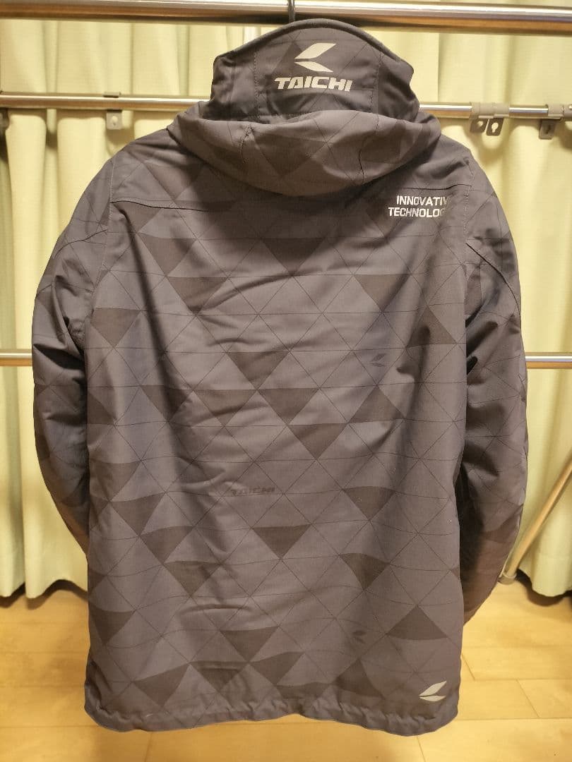 RSタイチ RSJ723 ウインタージャケット Mサイズ TAICHI　バイク