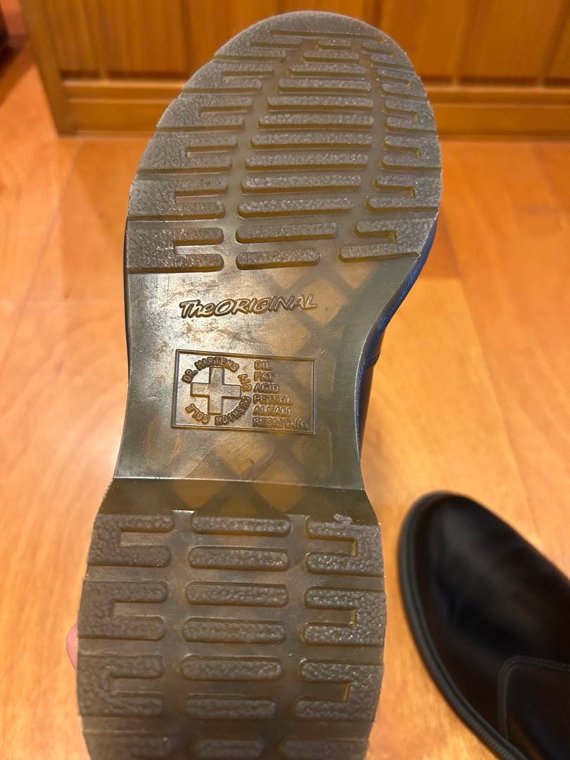 Dr.Martens UK7 黒レザーサイドゴアブーツ