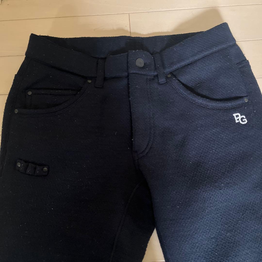 PGロゴ刺繍入り黒パンツ