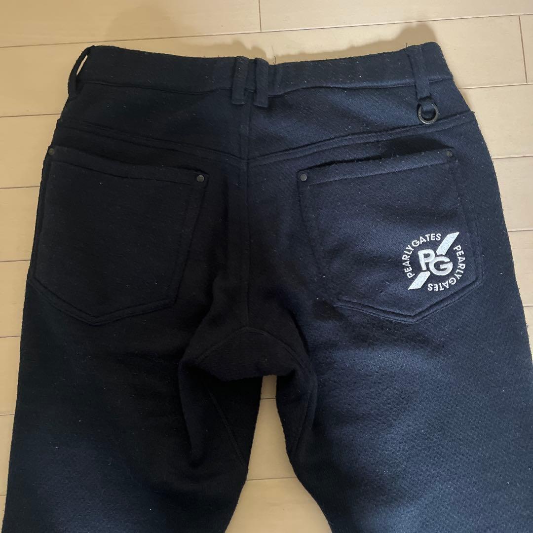 PGロゴ刺繍入り黒パンツ