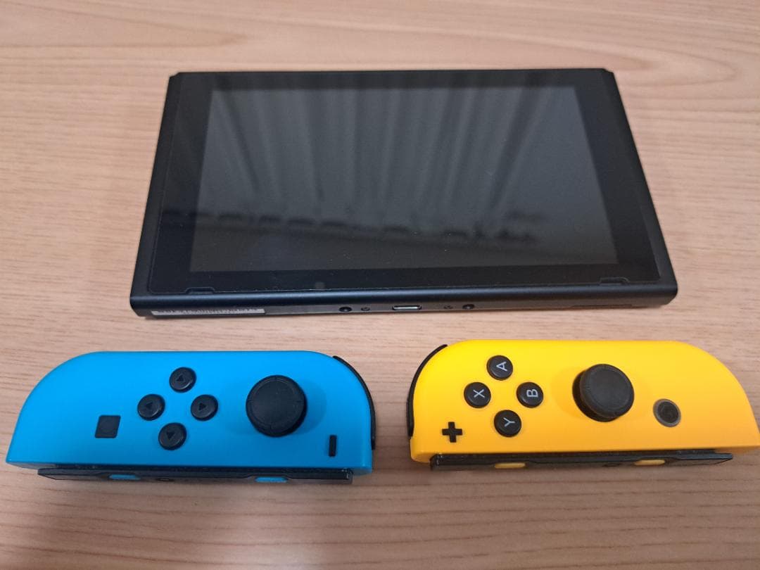 美品 NintendoSwitch バッテリー強化版 2021年