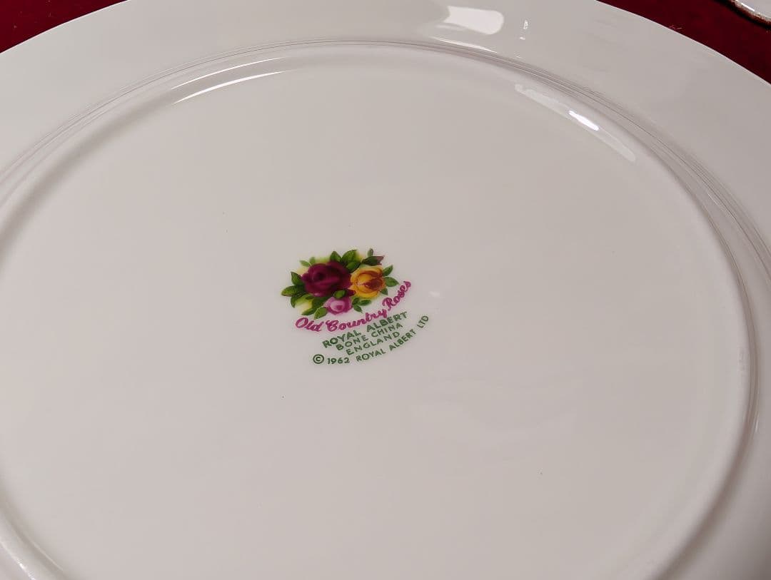 ロイヤル　アルバート　オールド　カントリーローズ　ケーキ皿　6枚　未使用　箱入